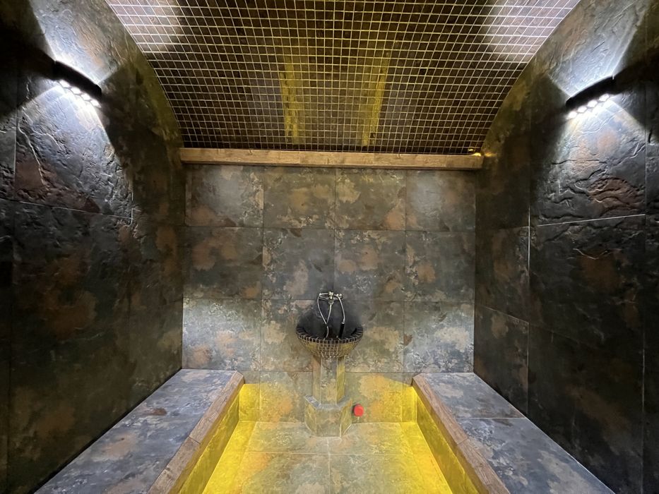 7 сотокли катта ховли сотилади! Сергили тумани, KIA автосалон