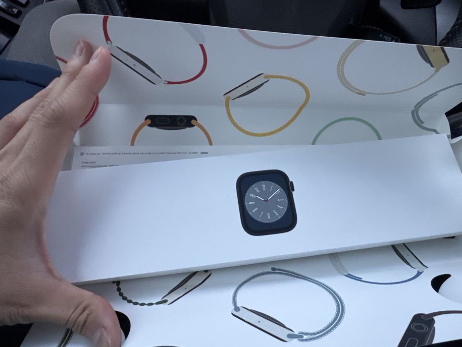 Apple watch series 8