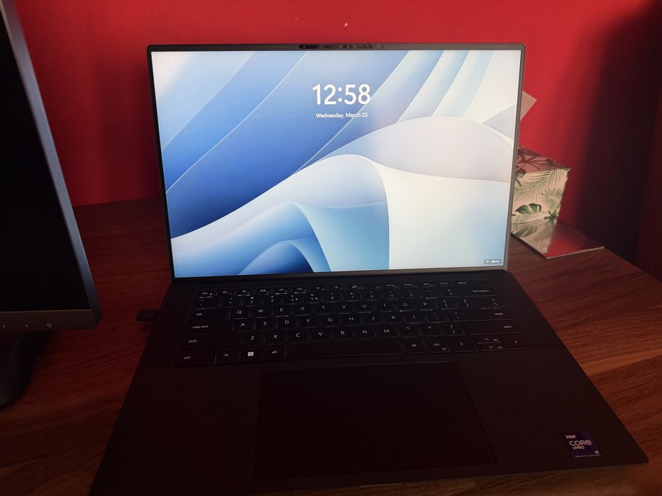 Laptop Dell Precision 5560 Intel i9-11950h 64gb ram