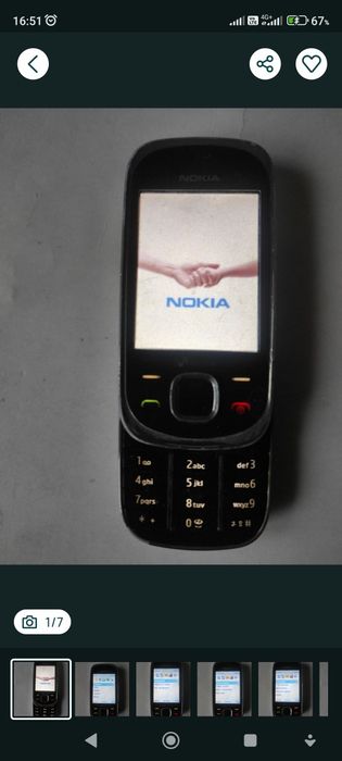 Telefon cu tastatură cu cameră foto video, foarte bine întreținut, arată foarte bine.