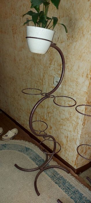 Подставка для цветов