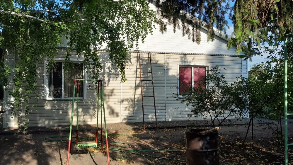 Продам  домовладение с. Петерфельд