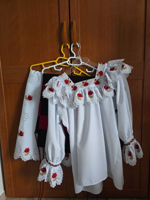 Costum traditional Maramures