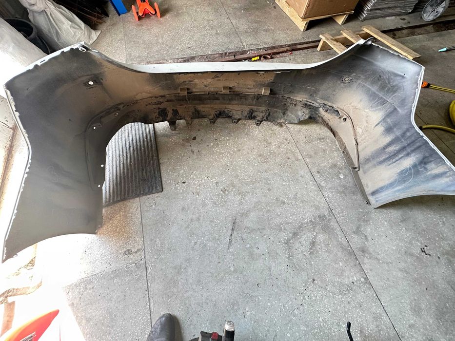 Оригинал бампер камри 70