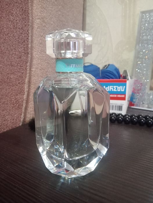 Парфюм для женщин