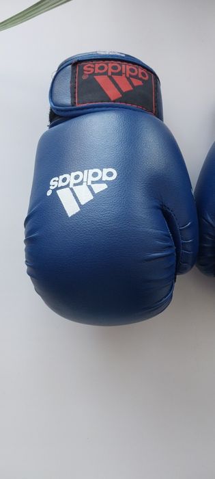 Продам боксёрский перчатки
