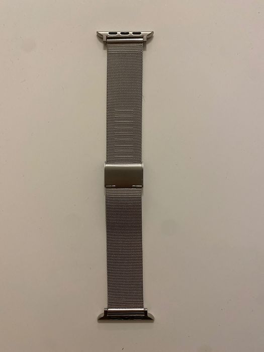 Метална каишка за apple watch 42mm, 44mm, 45mm, 46mm и 49mm.