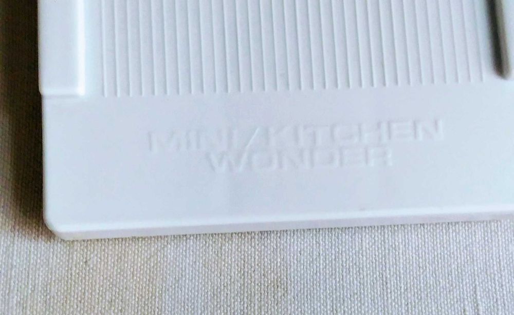 универсальная мини тёрка 4 в 1