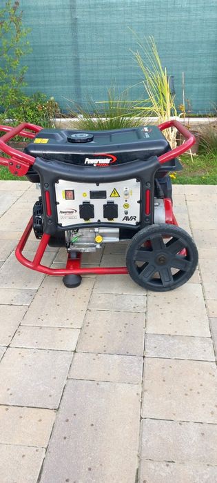 Generator monofazat Pramac Powermate