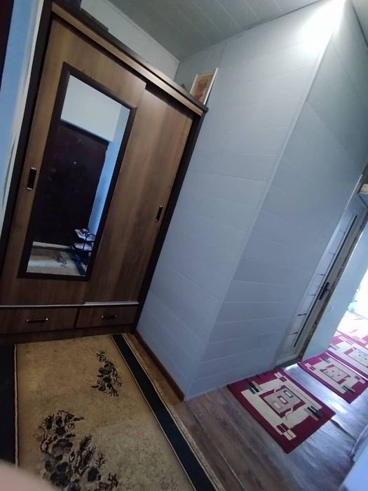 Продаётся квартира 2-х комнатная.