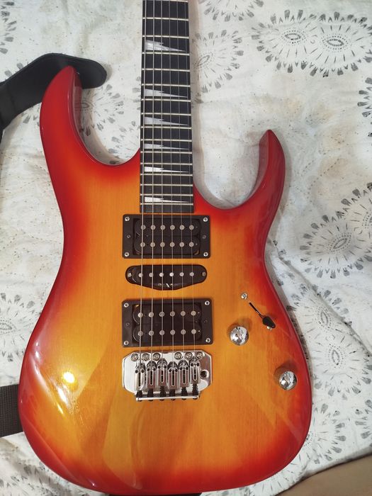 Электро гитара Rockstel