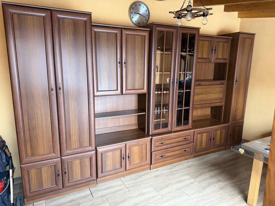 Vand mobila sufragerie living