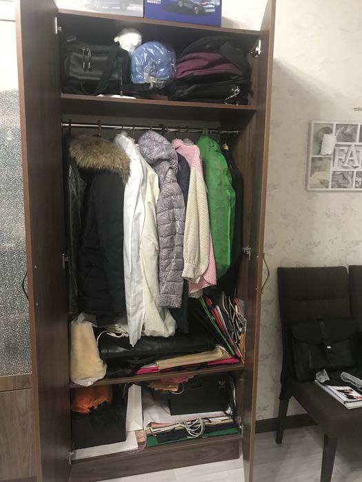 Шкаф в гостиную