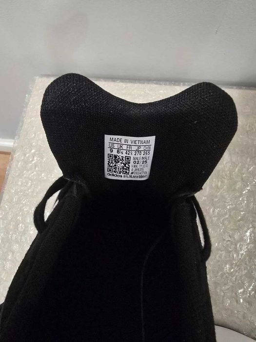 Кроссовки Adidas, оригинал