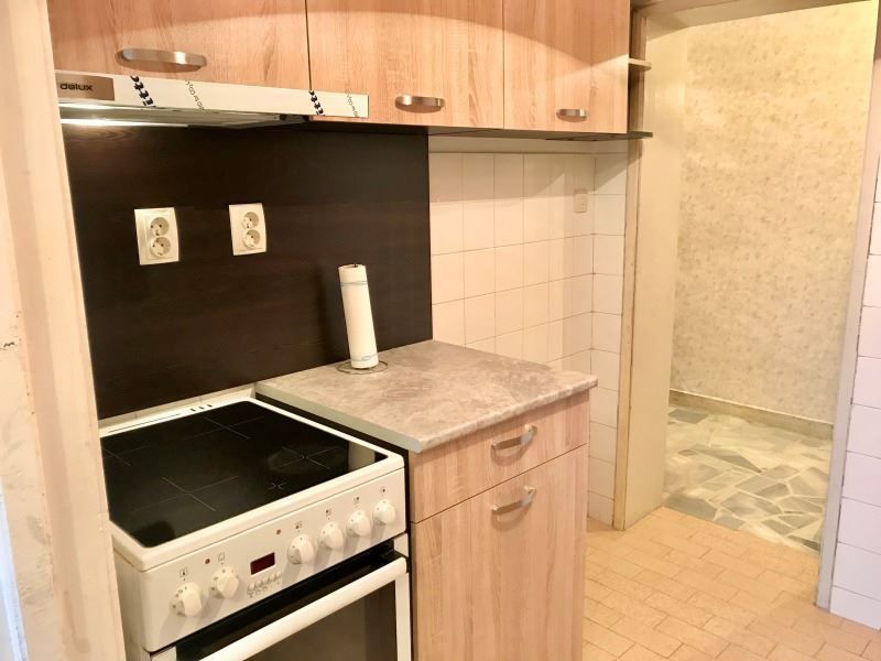 Дава се под наем Тристаен апартамент в София, Гоце Делчев - 106 кв.м за 717.06 € - Снимка #4