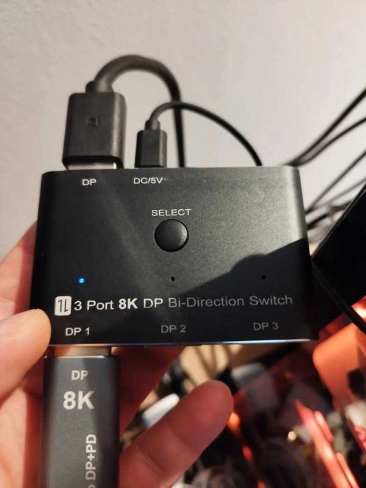 Switch DisplayPort Yiwentec, 3‑în‑1, 8K, comutator bi‑direcțional