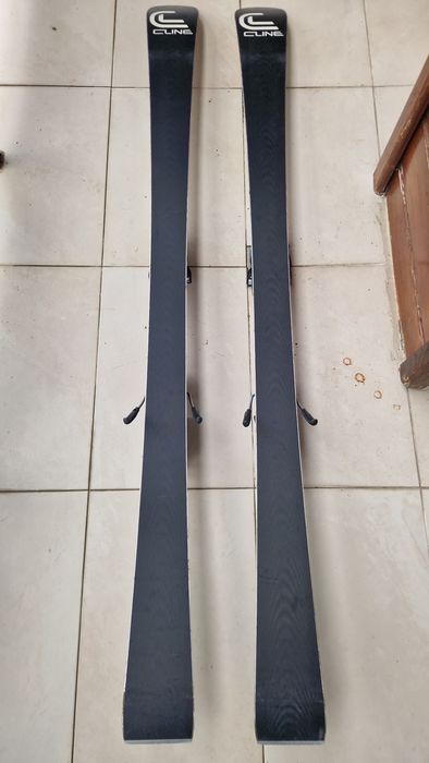 Дамски пистови ски Fischer 151 cm висок клас