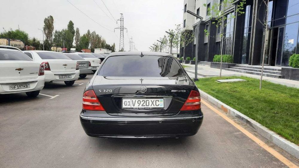 Мерседес Бенц S 320 сақланган машина 139 000 км юрган