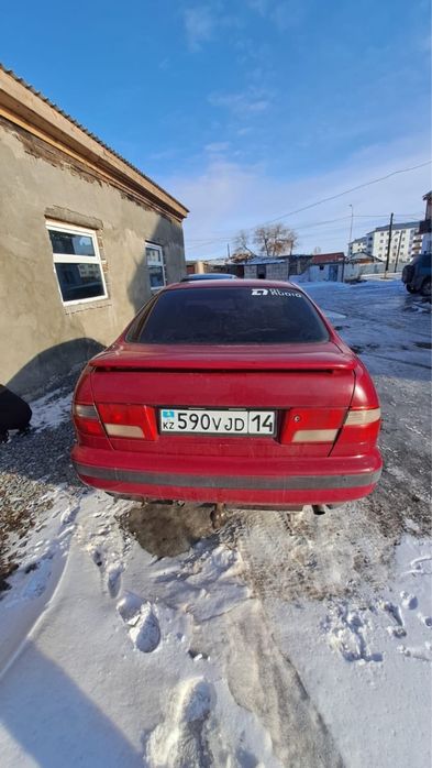 Toyota carina e 1.6