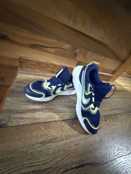Маратонки Nike/ Adidas/ Kiprun