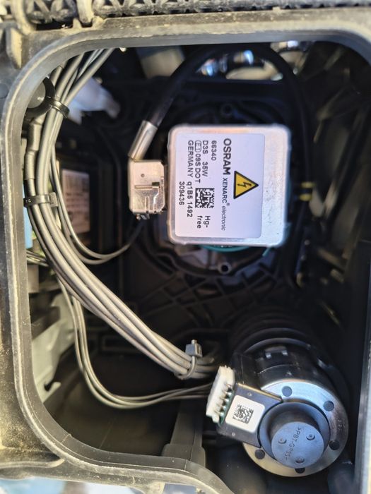 Far stânga AUDI A8 D4 Xenon LED