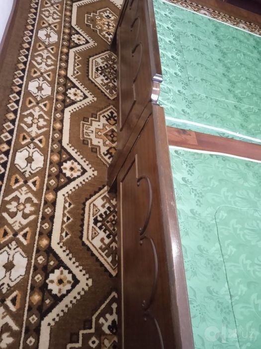 Кровать с матрасом бу