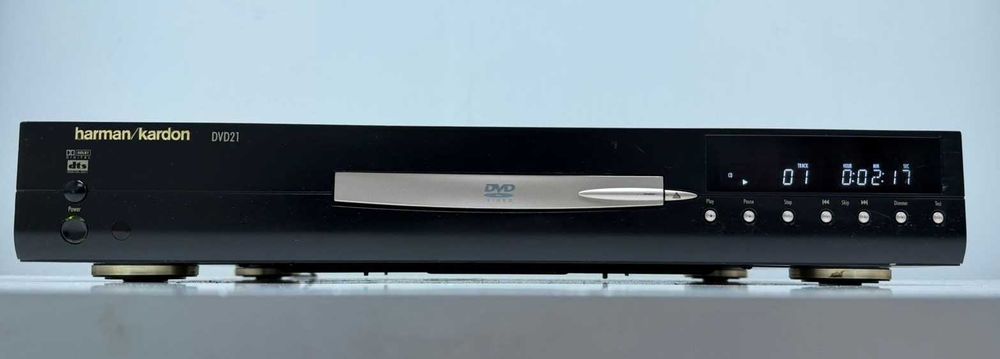 Harman Kardon DVD 21 – Audio CD Player – Design Superb – Citeste dar sare