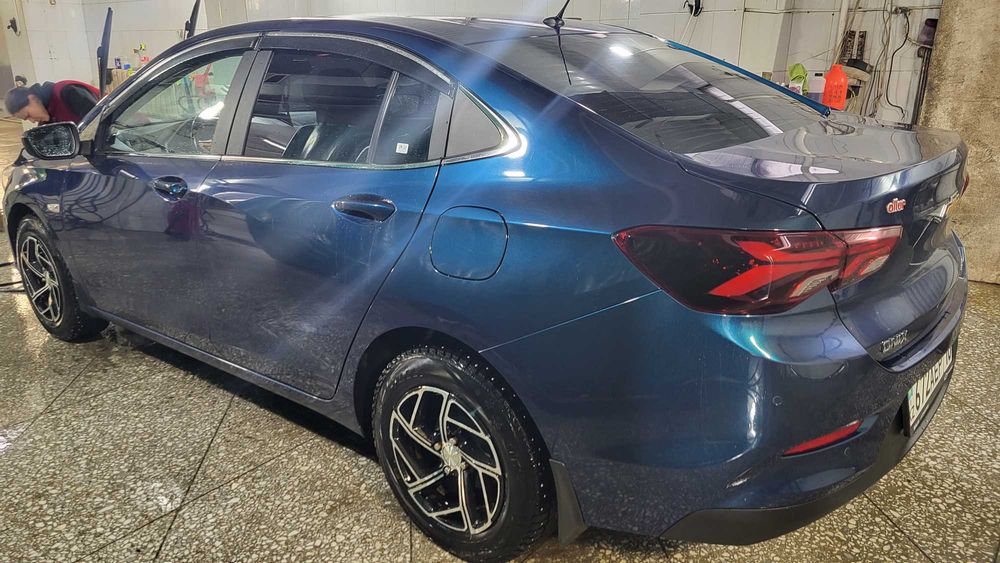 Автомобиль продам