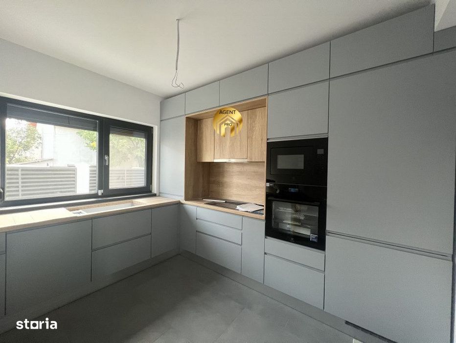Vila Individuala 4 camere - 320mp Teren - Otopeni 23 August