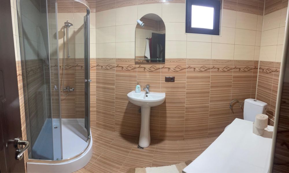 Vand Casa P+1+ Anexa 210mp!