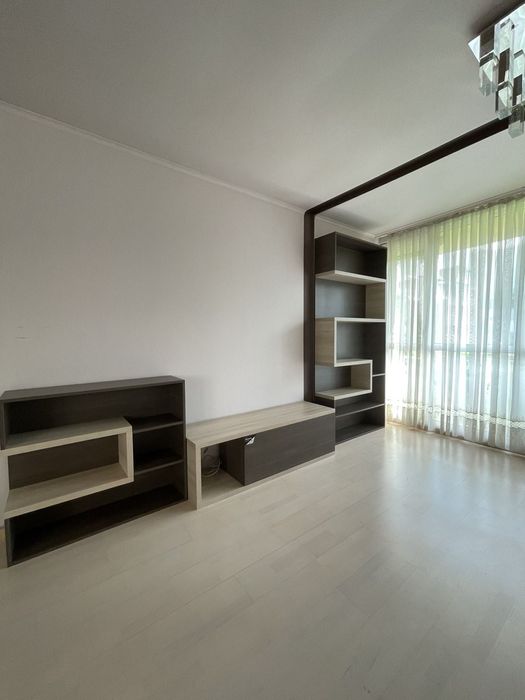 Дава се под наем Тристаен апартамент в София, Зона Б-18 - 110 кв.м за 637.5 € - Снимка #2