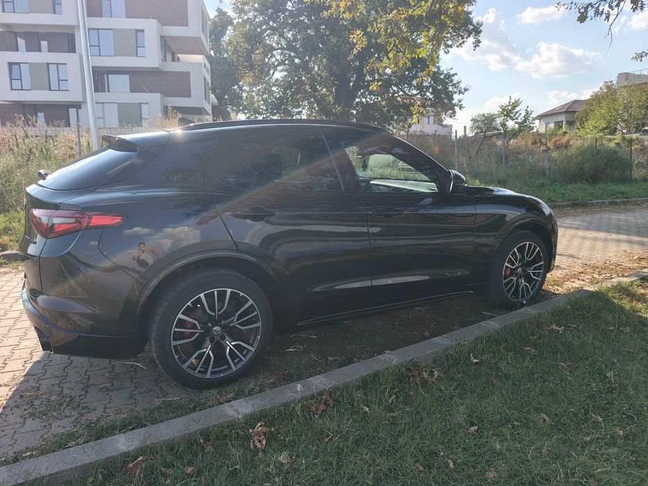 Alfa Romeo Stelvio 2.0 Turbo AWD AT8 Veloce