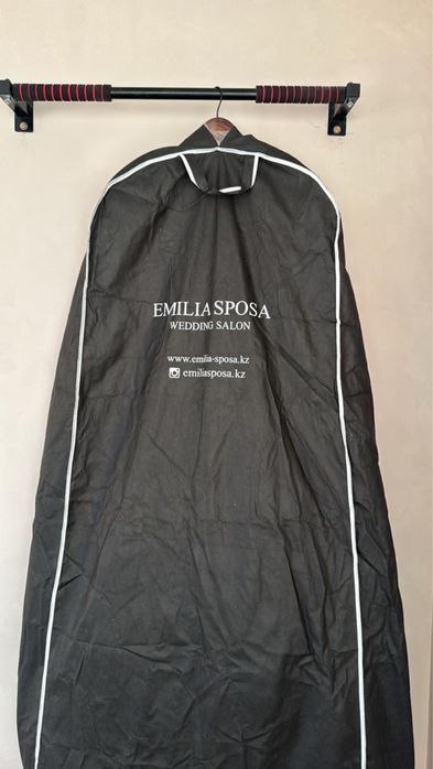 Продам свадебное платье