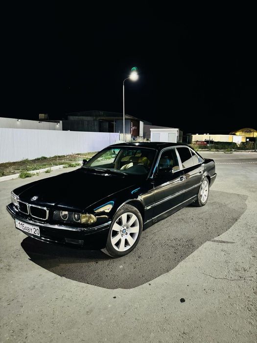 Продам бмв Е38 7клас