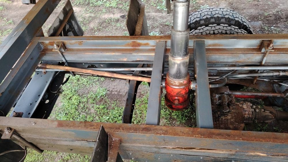 Продоется кузов самосвала  2  миллиона. Длина 6.20