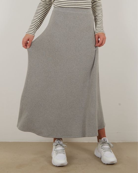 Шерстянная юбка.