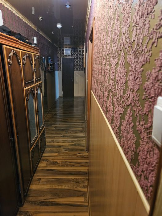 Продам 4х комнатную квартиру.