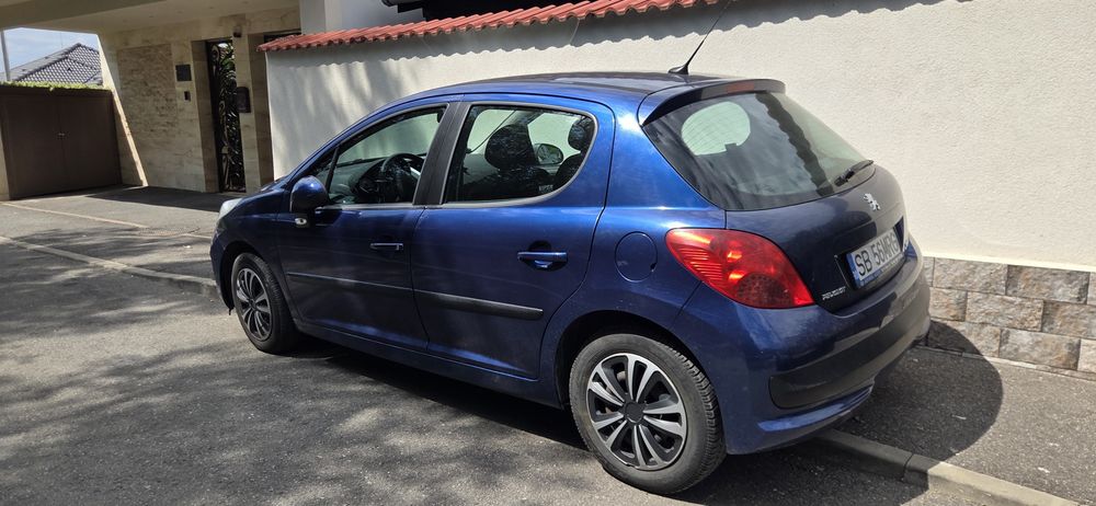 Vand Peugeot 207 an 2008