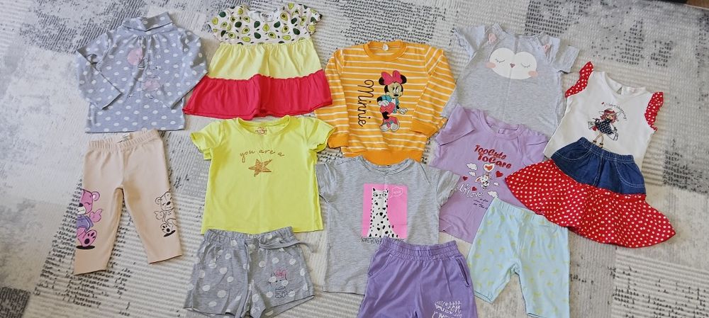 Вещи на девочку(смотрите фото)