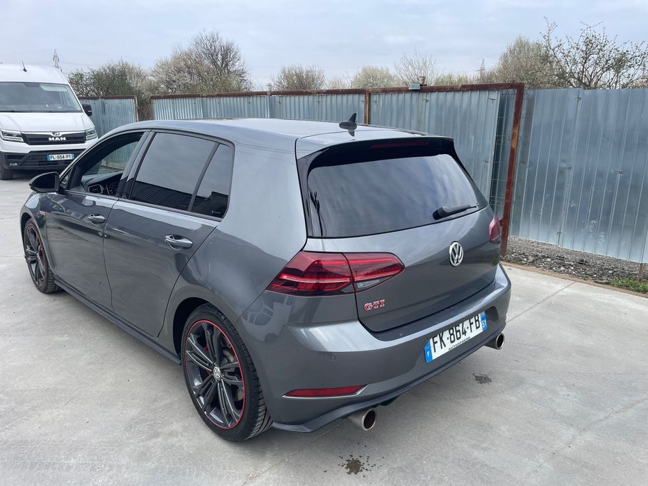 VW Golf 7 GTI Performance