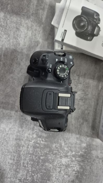 Canon EOS 700D + Sigma 17-50mm f/2.8