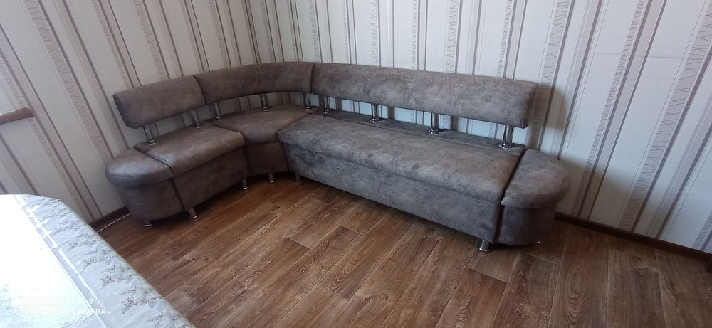 Перетяжка мебели