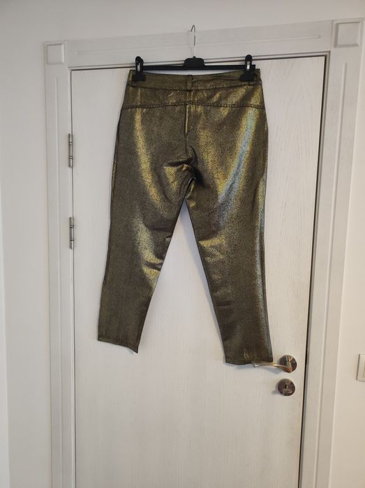 Празничен панталон