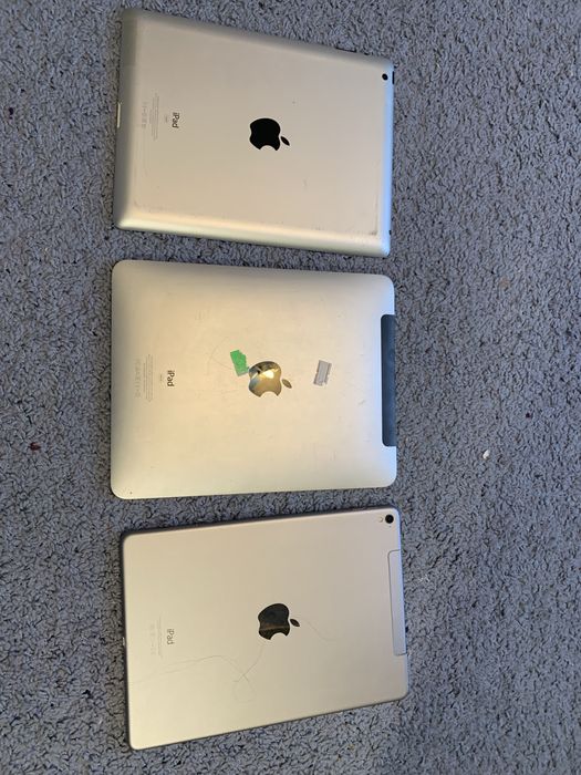 Продам айпады старые и не старые