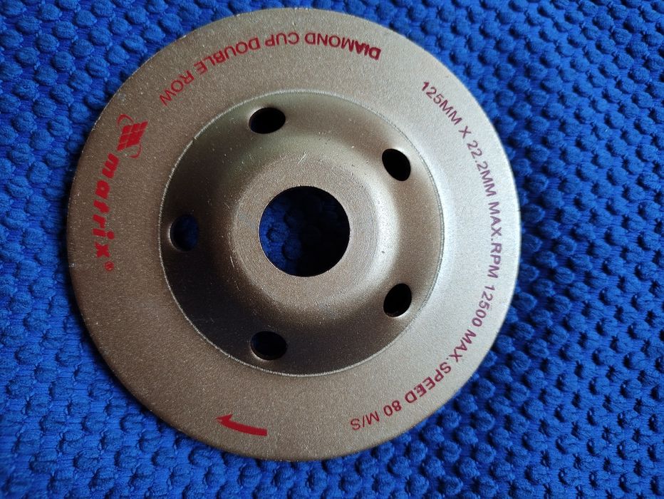 Диск алмазный чашка двухрядные.