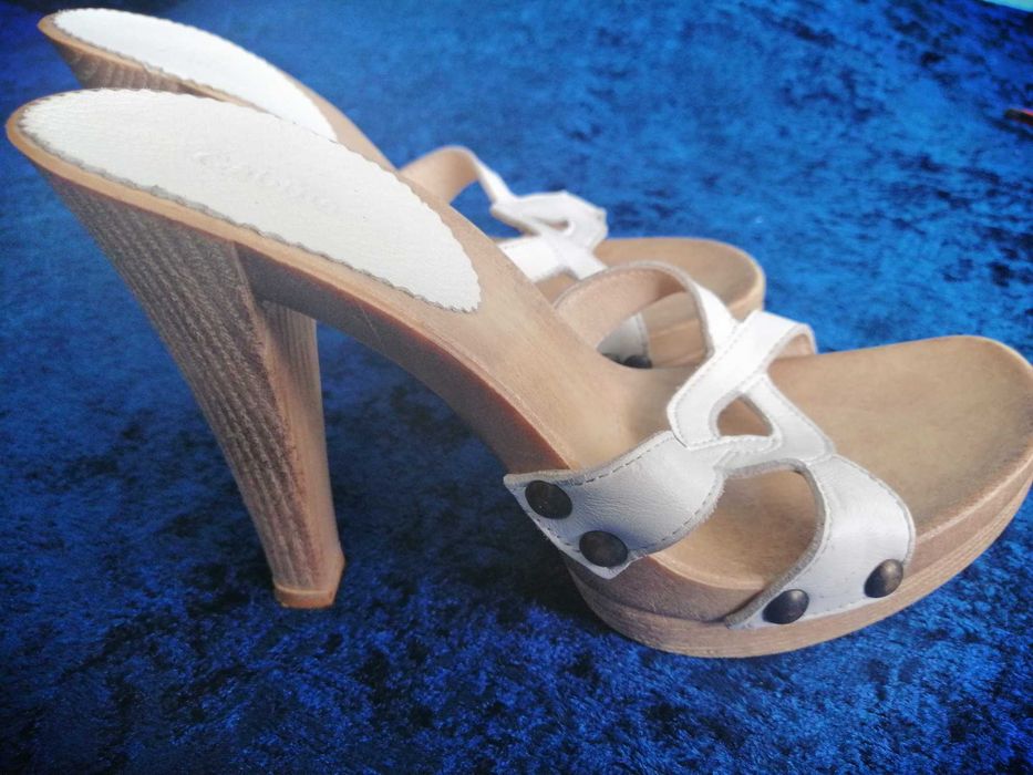 Сандали/ обувки/ чехли