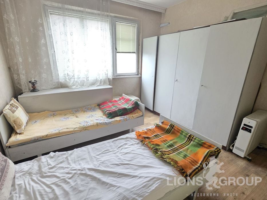 Продава се Тристаен апартамент в Варна, Автогара - 90 кв.м за 1019 €/кв.м - Снимка #9