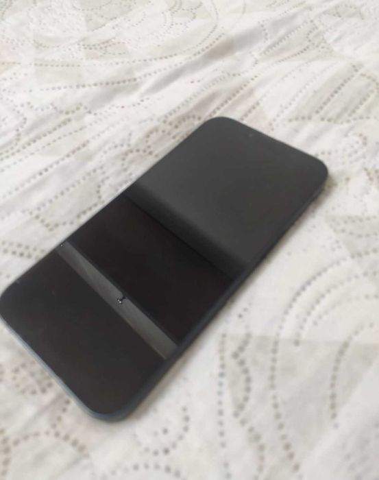 СРОЧНО iPhone 13 128 gb в отличном состоянии