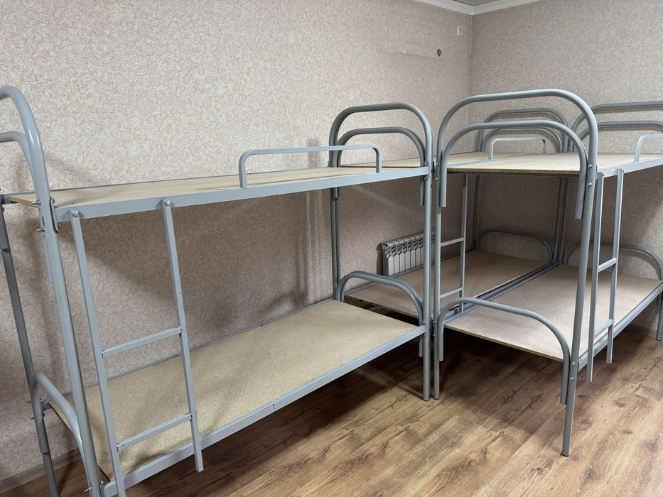 Кровать двухьярусный