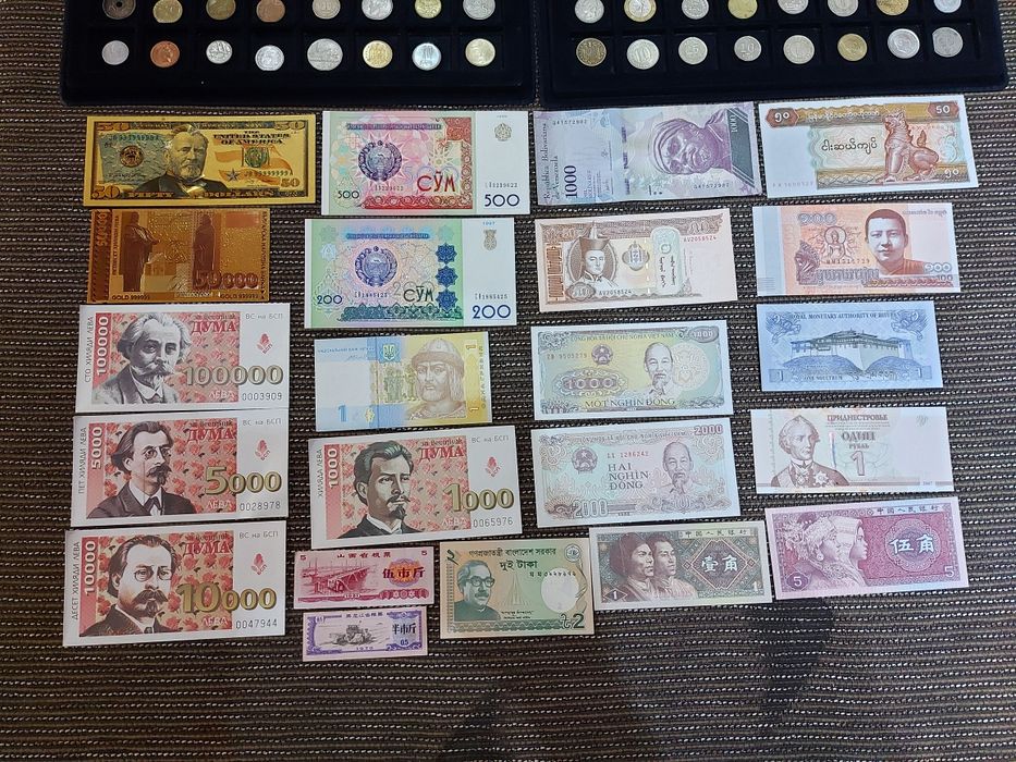 КОЛЕКЦИЯ! АЛУМИНИЕВО куфарче с монети и банкноти!!